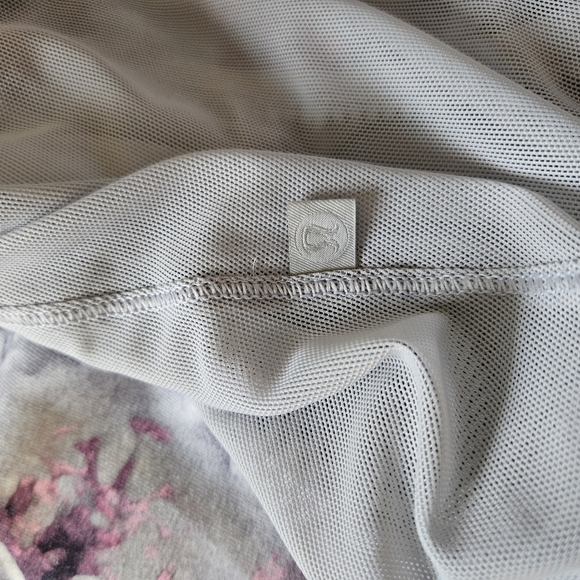 Lululemon Athletica Floral Jacket - Gray and Pink - Picture 4 of 6
